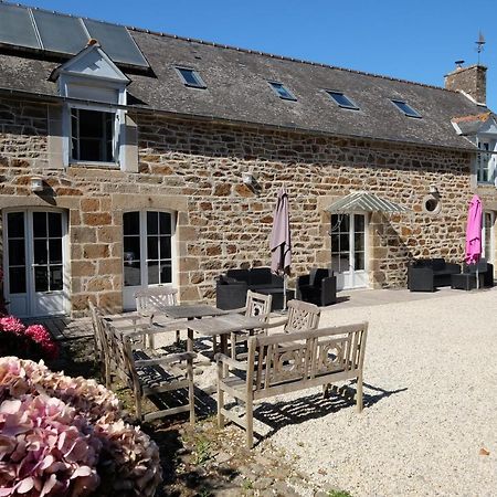 Le Jardin à Mordreuc Pleudihen-sur-Rance Exterior foto